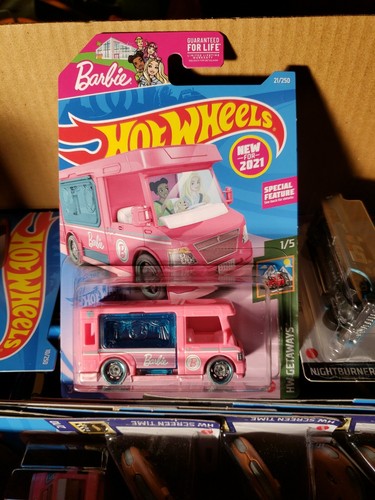 2021 hot wheels case - hot, a