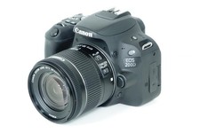 Canon EOS 200D Reflex +