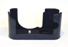 Authentique Demi Etui Leica CL