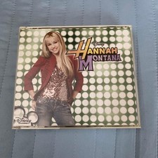 "Secret Idol Hannah Montana"