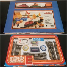 LOT COFFRET TRAIN WAGONS