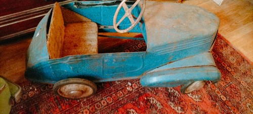 Superbe ancienne voiture a - superbe,