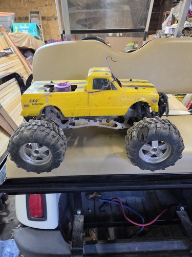 Hpi savage 8 monster - .25,