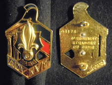 INSIGNE MILITAIRE – LÉGION