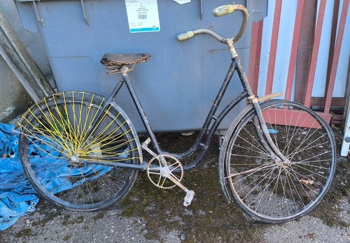 Ancien vélo diamant - diamant, roue