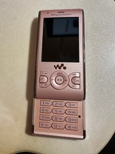 Téléphone Mobile Sony Ericsson Walkman W595 - rose, chrome.