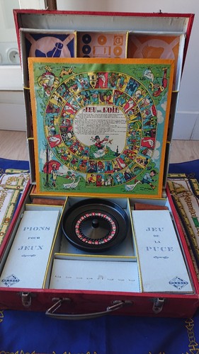 Ancienne mallette jeux - ancienne,