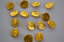 15 boutons dorés métal