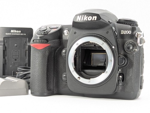 Nikon d200 2mp digital - 10.2mp,