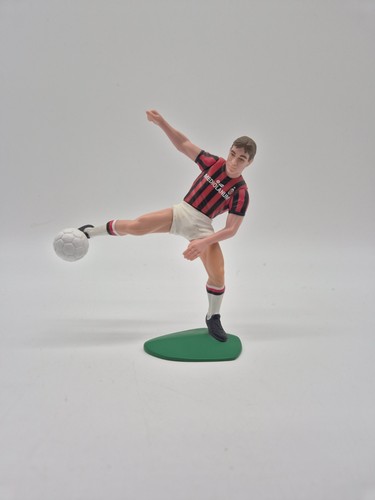 Marco van basten figurine - van,