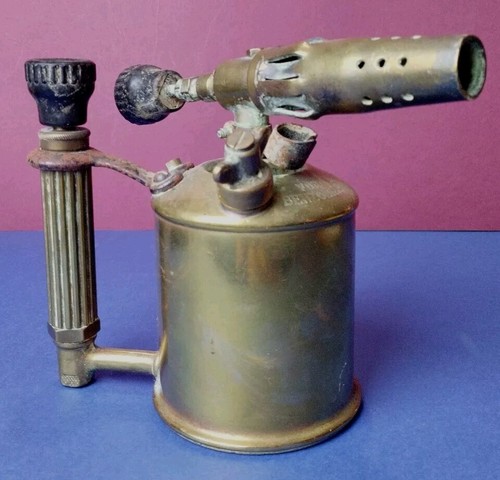 Ancienne lampe souder en - lampe,