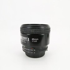 Objectif Nikon AF 85 mm F1.8 D