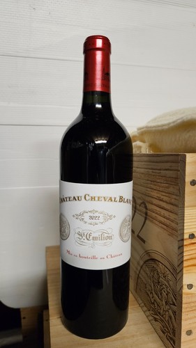 Bouteille chateau cheval - ,