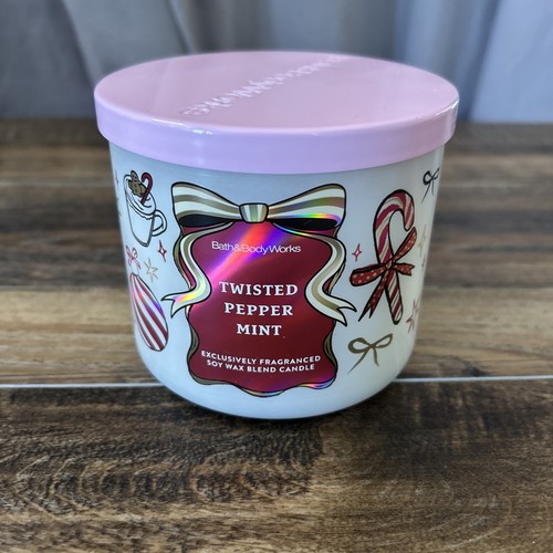 Bath body works twisted - &,