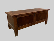 coffre en chêne finement