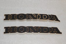 Honda New CB750 Tank Emblem 750 CB750K0 Sandcast 87121-300-020 87122-300-020 