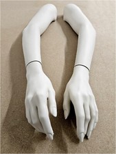 Pair of Vintage female HINDSGAUL Mannequin parts Arm + Hand Schaufensterpuppe