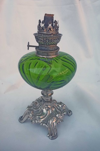 Lampe pétrole ancienne - pétrole,