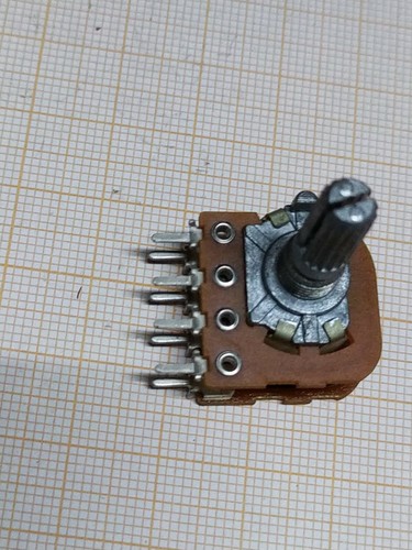 Potentiomètre pot 2x100 ohm - pot,