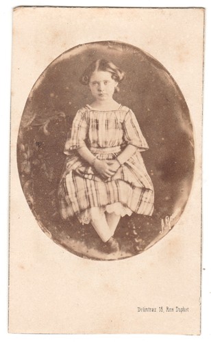 Portrait fillette repro copy - portrait,