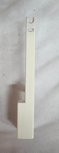 Roland keyboard white b4 - kr-75,