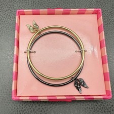 Victoria's Secret Angel Wing Charm Bangle Bracelet Set Of 2 Gift Boxed New