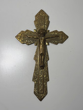 Crucifix en laiton ancien