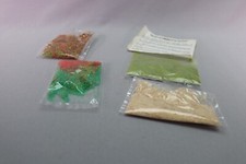 DC229 Train Diorama Lot 4 Bags Lawn Flocking Green Red, Total Sawdust 14g