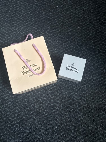 Collier vivienne westwood