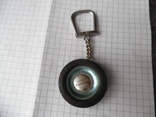 1 Car Keychain Tire Kleber Doves