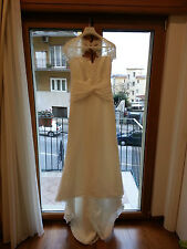Pronovias Lamas wedding dress + stole + hairstyle