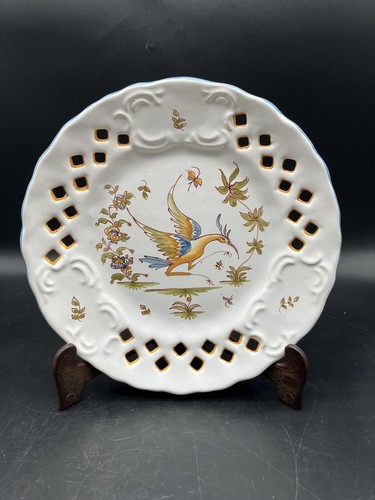Assiette ronde ajourée - assiette,