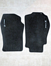 2 tapis de sol brodés NISSAN