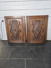 Paire De Portes En Bois Sculpté