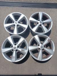 Jeu jantes nissan - 4,