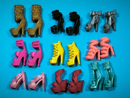 Lot chaussures barbie - de,