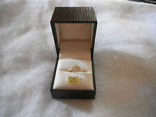 Belle bague alliance en or massif 18 carats sertie de brillants