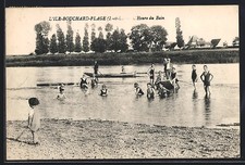 Old postcard L ́Ile-Bouchard-Plage, L ́Heure du Bain 
