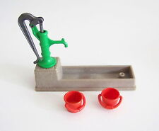 PLAYMOBIL (T1126) FARM & EQUESTRIAN - Green Water Pump with Watering Pot 3499