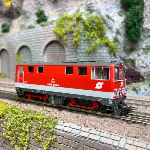 Locomotive diesel 2095 - , 004-4