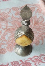 Flacon porte cure dent en fer