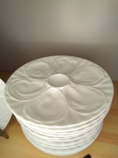 Ensemble de 12 assiettes à