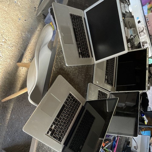 Lot apple macbook pro - lot,