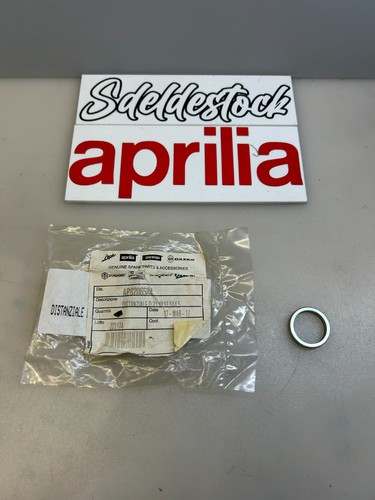 Entretoise aprilia ap8206584 - entretoise,