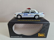IXO 1/43 Ford Crown Victoria -