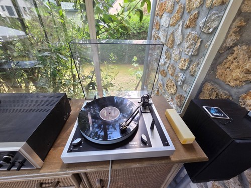Fameuse platine vinyl - fameuse,