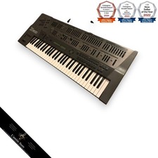 Synthétiseur Roland JD800