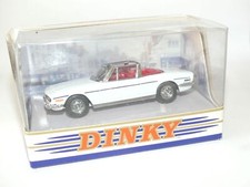 TRIUMPH STAG 1969 Blanc DINKY