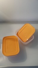 TUPPERWARE  NEUF LOT DE 2