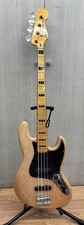 Guitare basse électrique